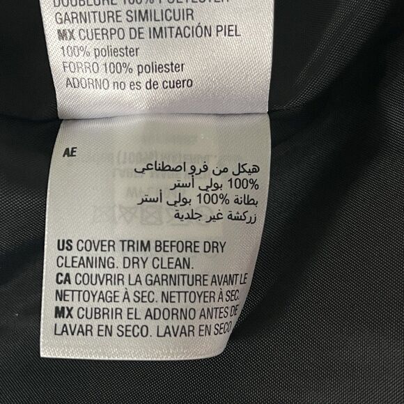 INC Medium Faux Fur Vest Full-Zip Sleeveless Lined Pockets Collared Black New - Picture 12 of 12